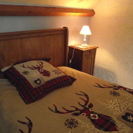 Chambres Du Gres Rouge De Beauval Bagian luar foto